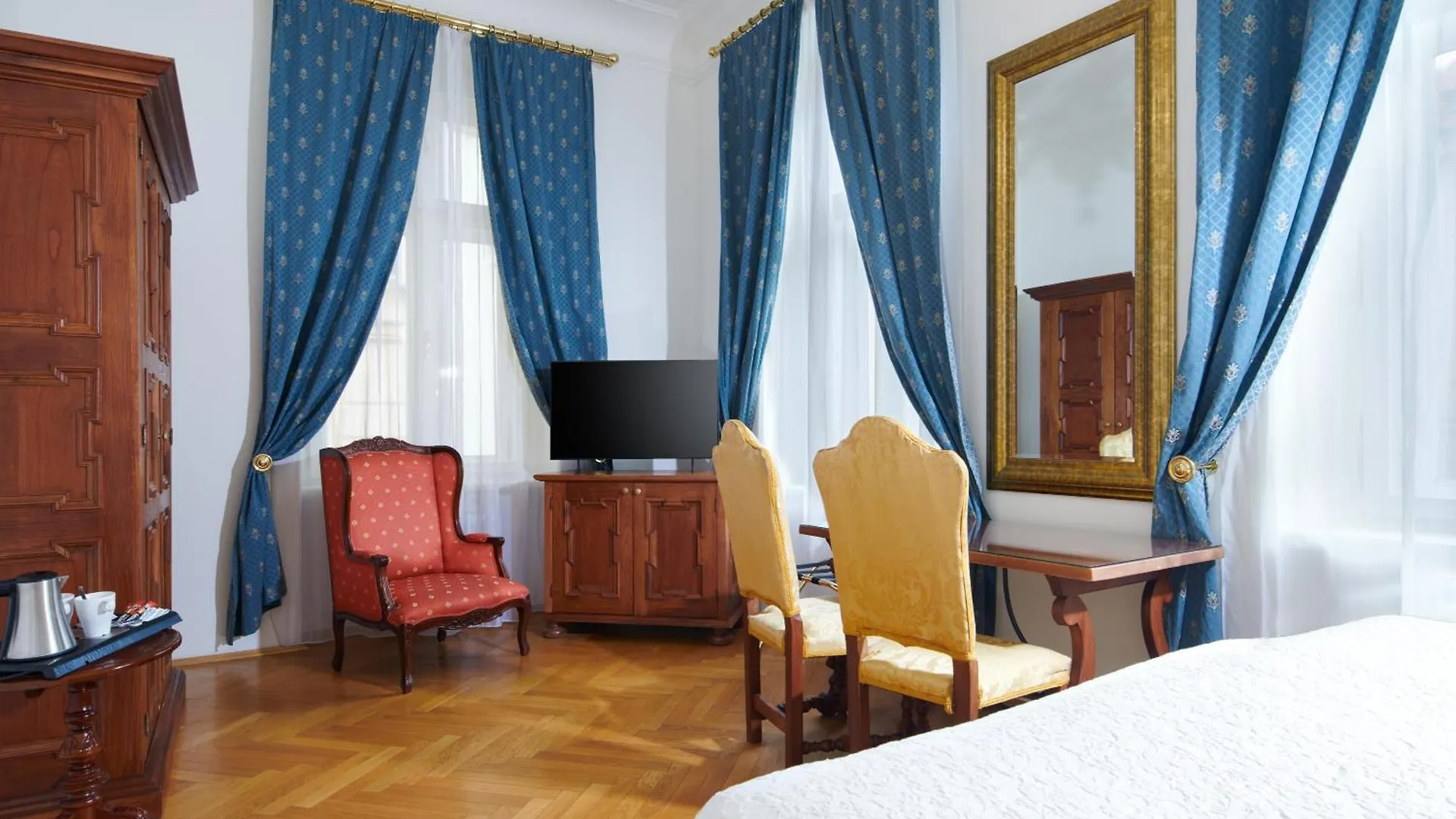 Hotel Charles Bridge Palace Praga