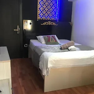 blue-umbrella-hotel.istanbul-turkeyhotels.com/