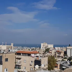 לבונטין 14 3* חיפה