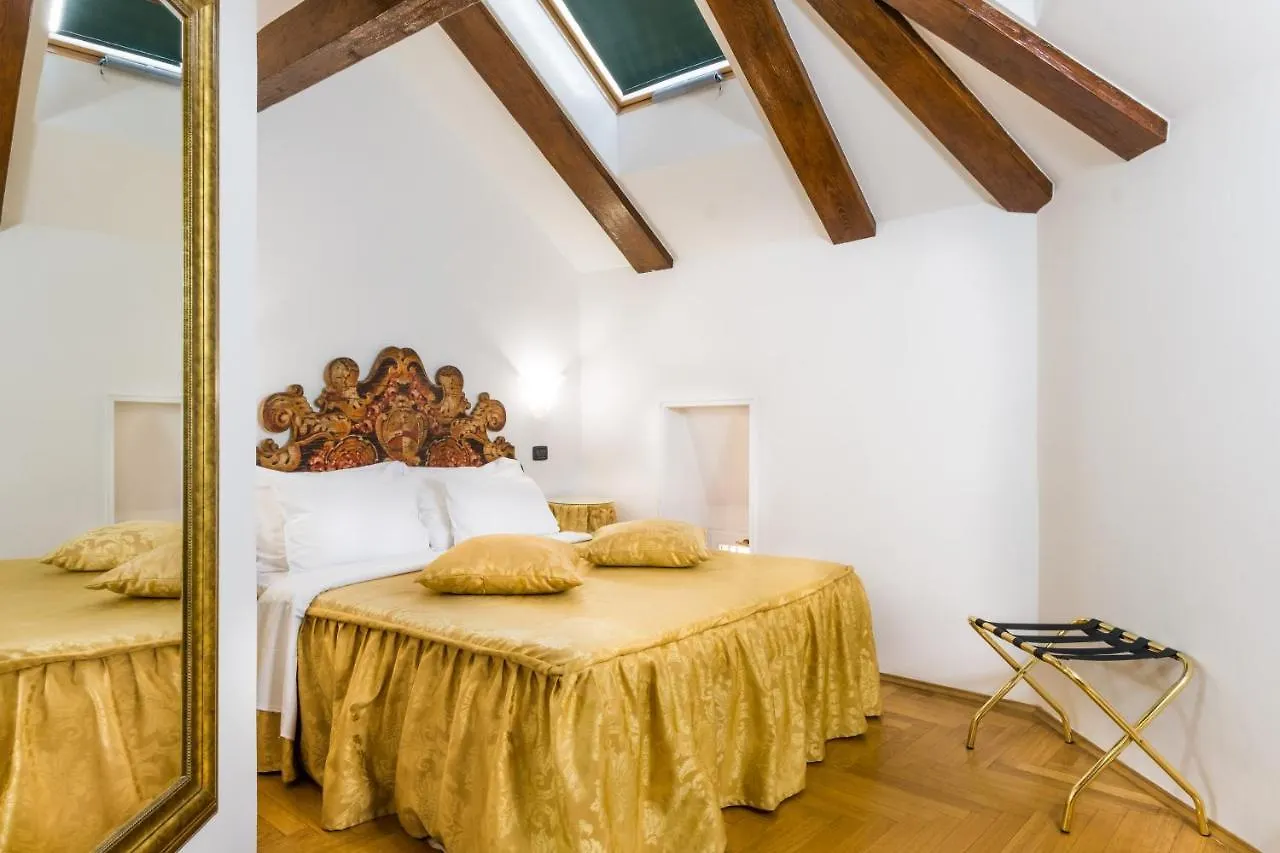 Hotel Charles Bridge Palace Prague